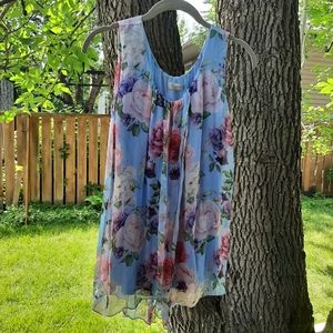 Bellambra flowy floral sleeveless top